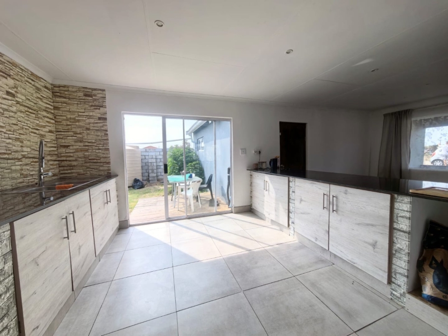 3 Bedroom Property for Sale in Colchester Eastern Cape